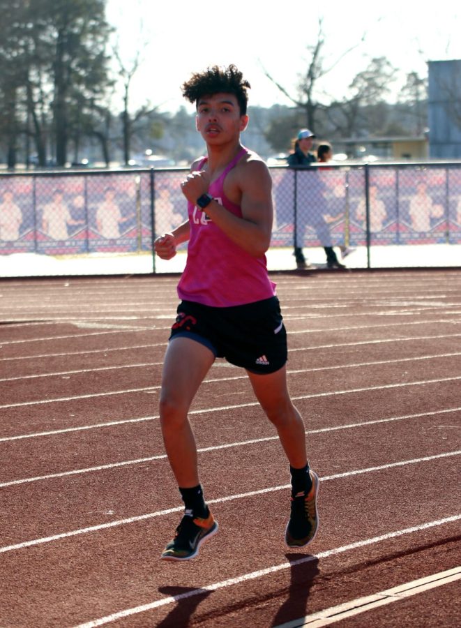 Alex Castillo keeps his pace when completing his run.