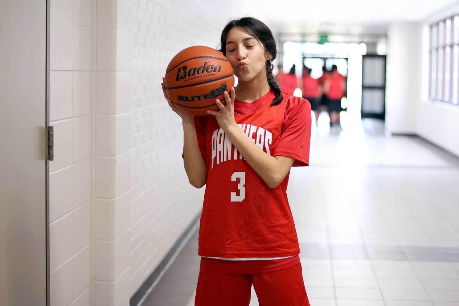 ATHLETE SPOTLIGHT: Emily Garcia, basketball – Creek Compass