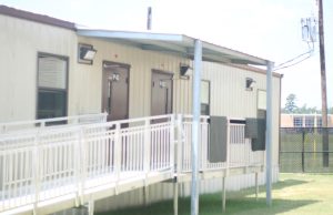 Principal to introduce portable classroom as overcrowdment increases