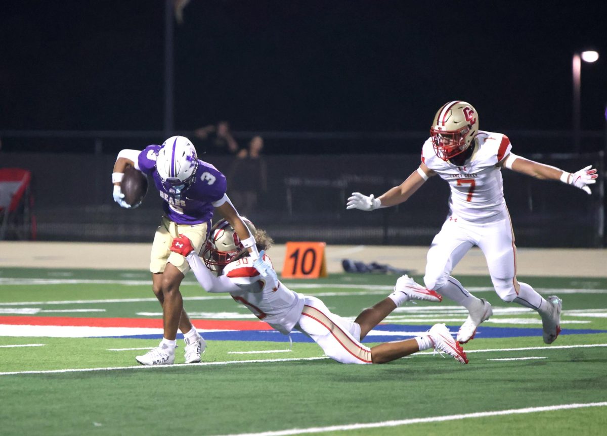 TACKLE PLAY. Sophomore Valentino Lira-Smith makes a tackle against their opponent on Sept. 12, 2025. “After I make a tackle I wait for the announcer to say my name,” Lira- Smith said. “Personally this season I need to get way better.”
