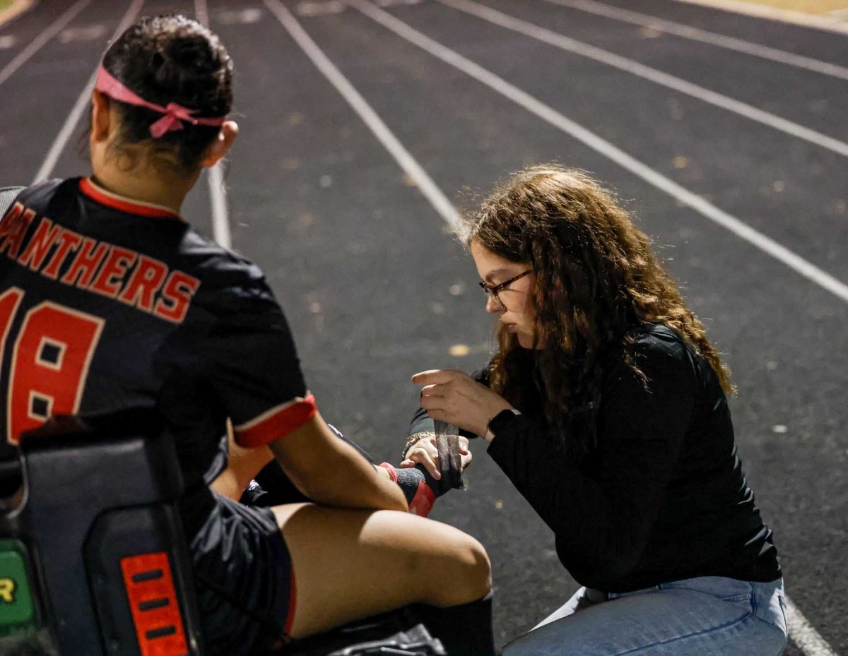Senior to pursue medical career after joining athletic training, finds peace with religion